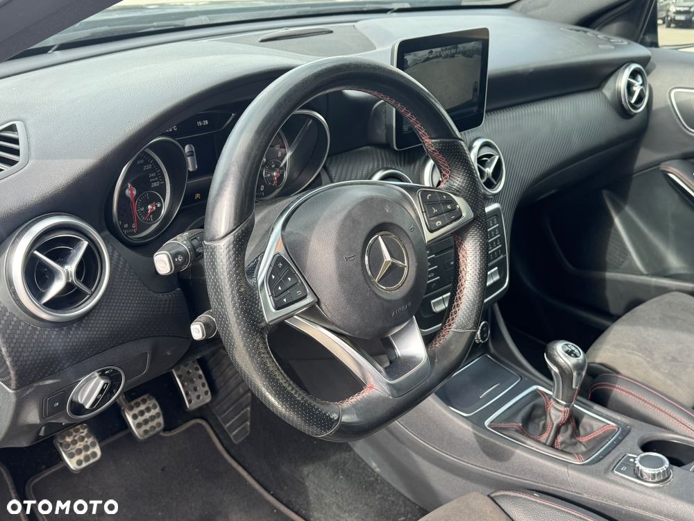 Mercedes-Benz Klasa A 180 CDI AMG Line - 12