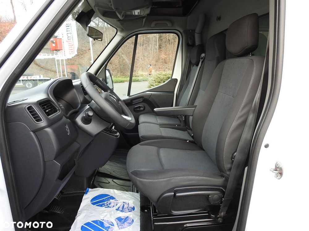 Renault MASTER PLANDEKA 10 PALET WEBASTO TEMPOMAT KLIMATYZACJA LEDY PNEUMATYKA  165KM - 30