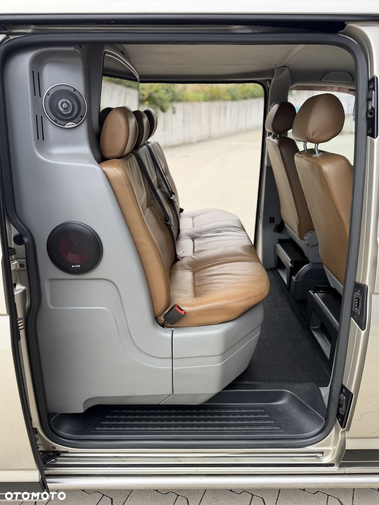 Volkswagen Transporter - 7
