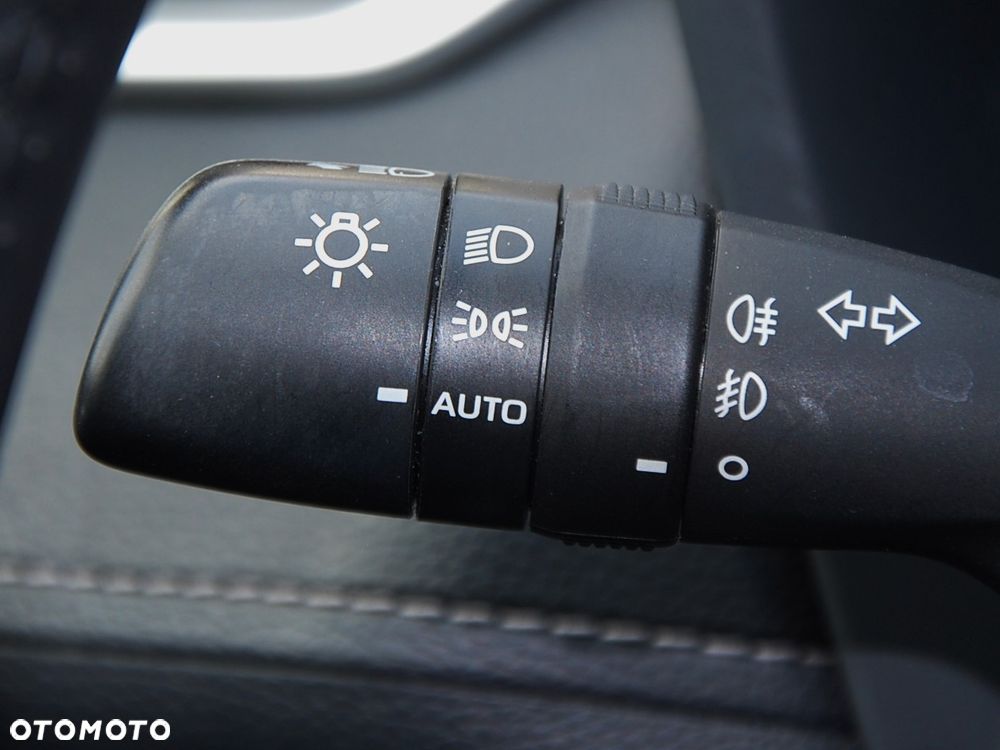 Toyota RAV4 2.5 Hybrid Executive 4x4 - 30