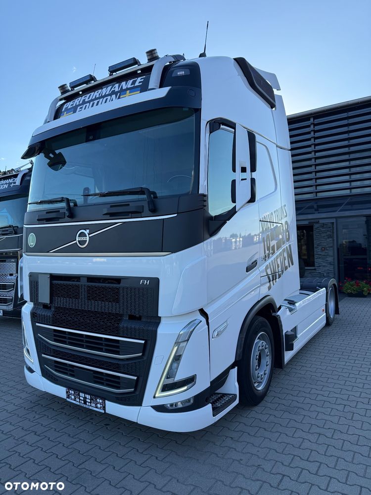 Volvo FH - 1