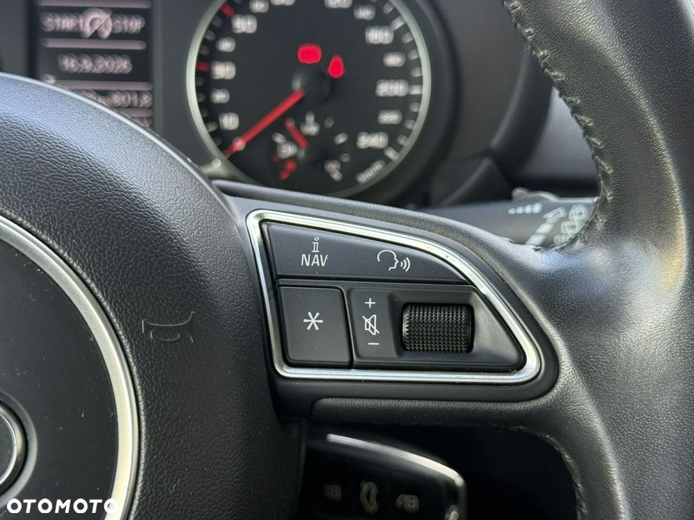 Audi A1 Sportback 1.6 TDI Attraction - 19