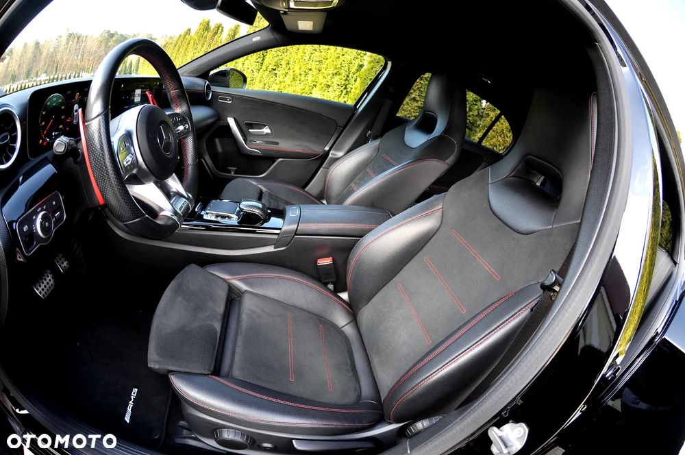 Mercedes-Benz Klasa A 180 7G-DCT Edition AMG Line - 24