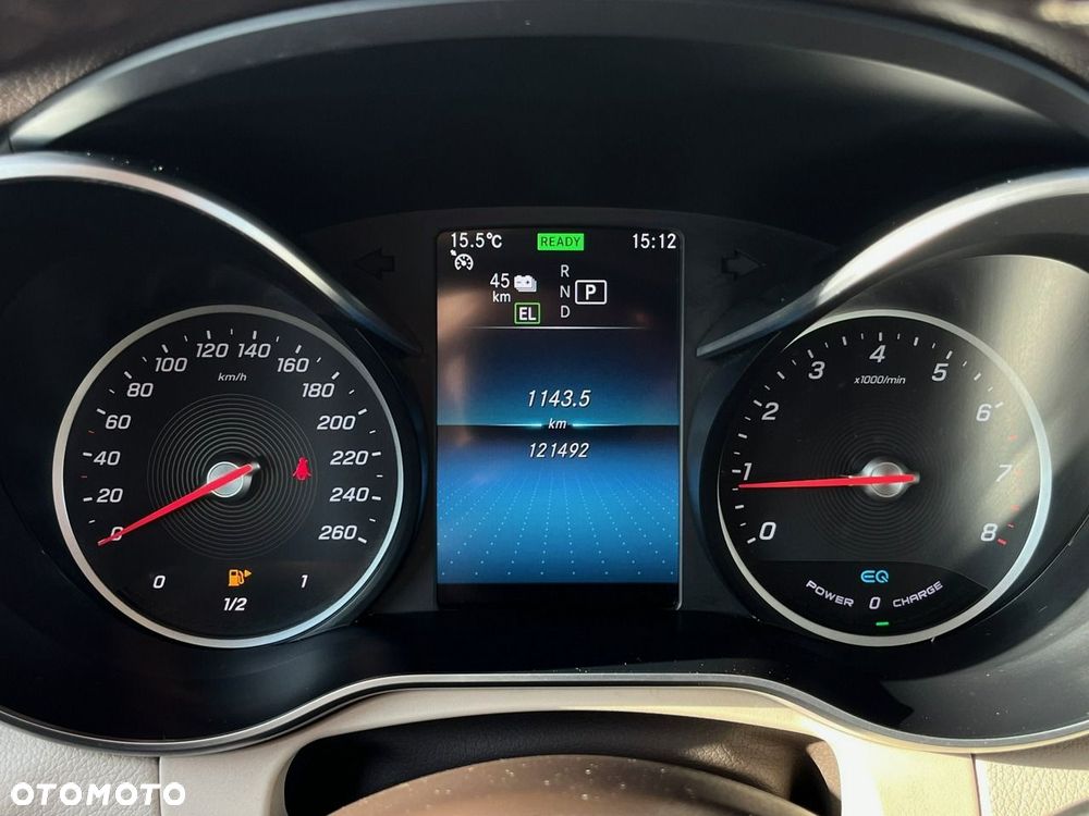 Mercedes-Benz GLC 300 e 4-Matic Business Edition - 22