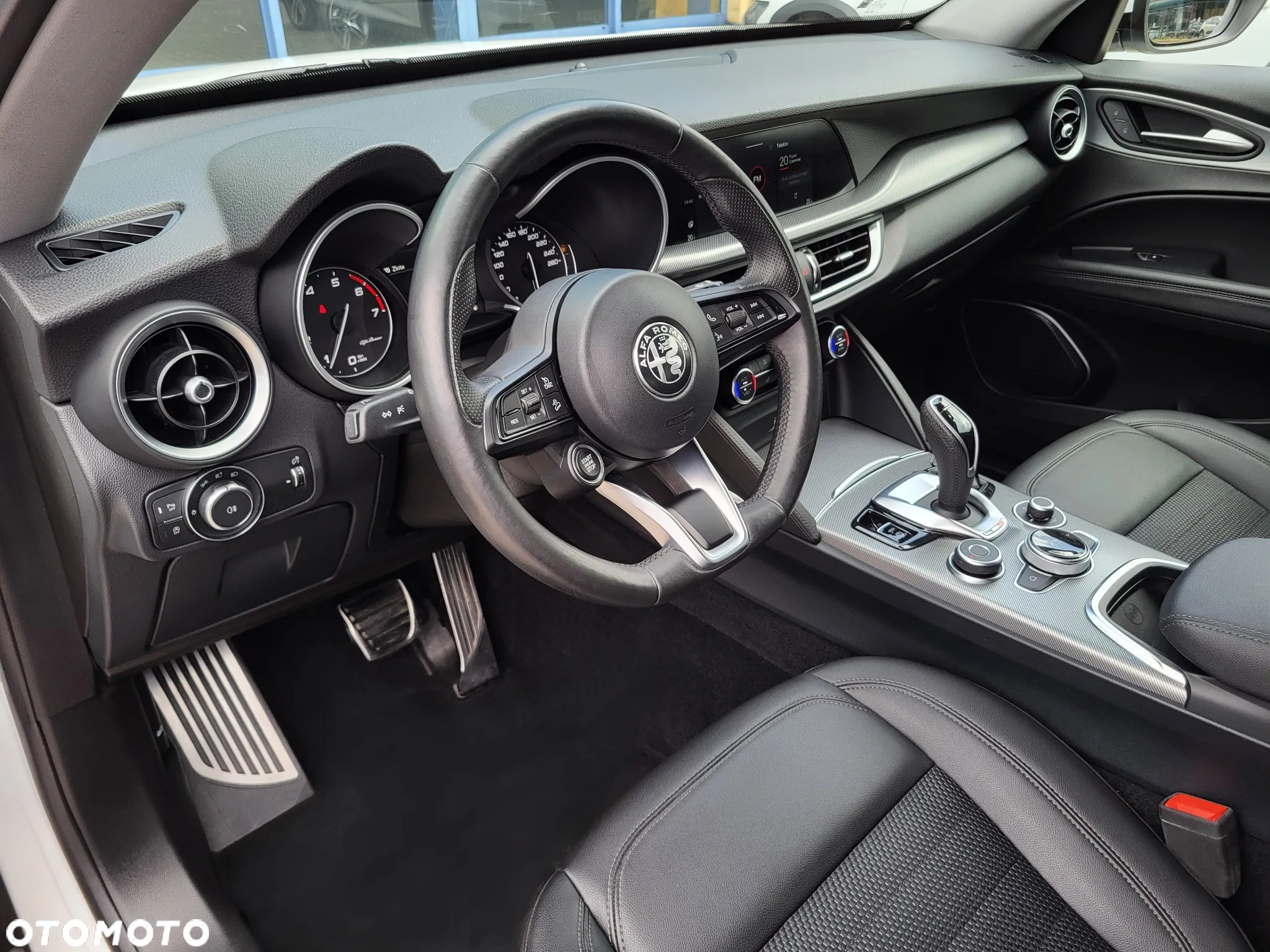 Alfa Romeo Stelvio 2.0 Turbo Sprint Q4 - 16