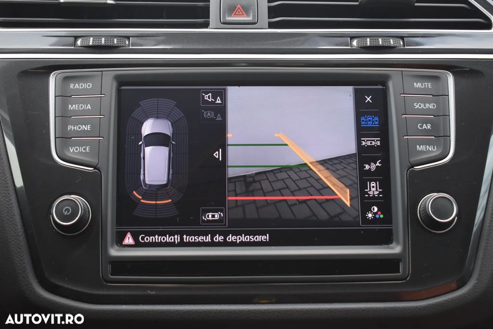 Volkswagen Tiguan 2.0 TDI 4Mot DSG Highline - 22