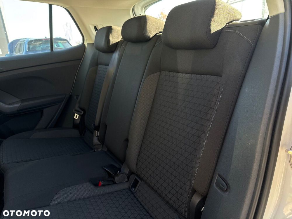 Volkswagen T-Cross - 25
