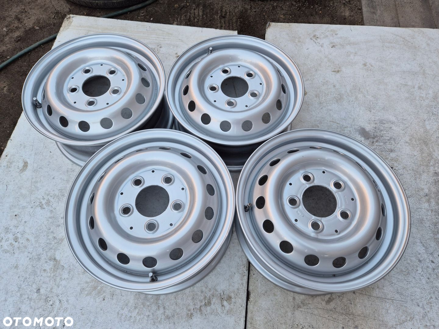FELGI STALOWE 15 MERCEDES SPRINTER CDI VW LT ET 75 - 2