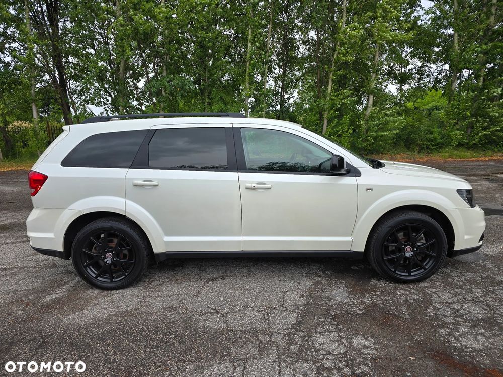 Fiat Freemont 2.0 Multijet Black Code AWD - 14