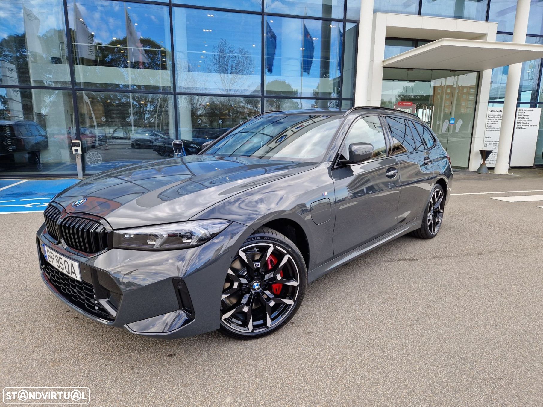 BMW 330 e Touring Pack Desportivo M Pro Auto - 1