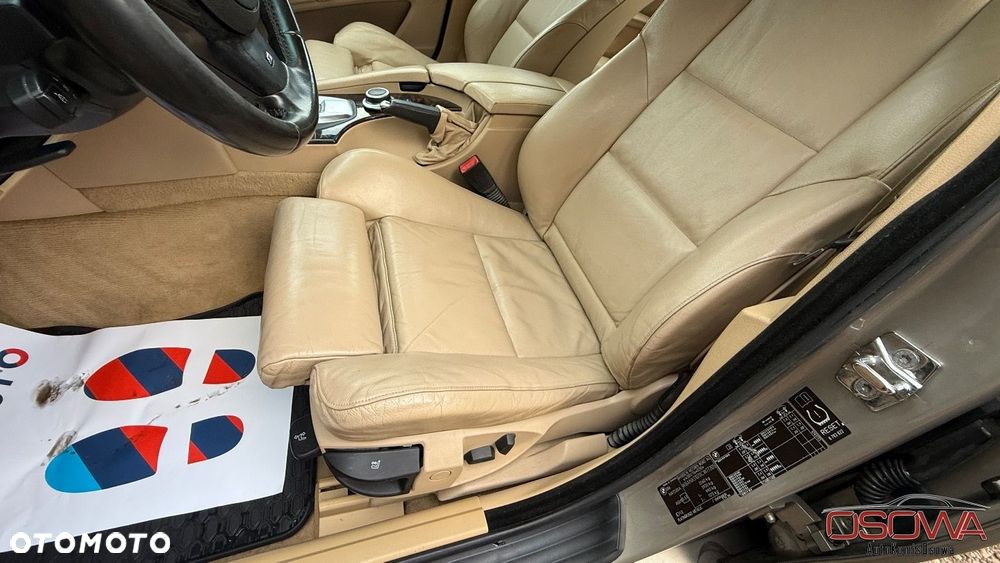 BMW Seria 5 520d Edition Sport - 13