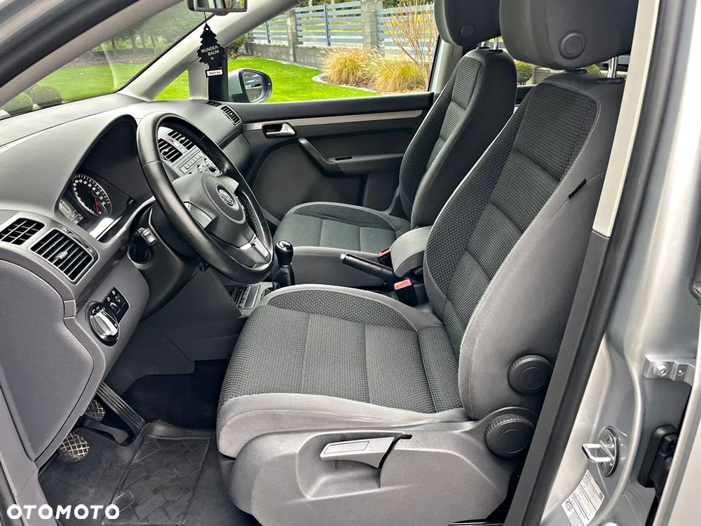 Volkswagen Touran 1.6 TDI DPF BlueMotion Technology Comfortline - 20