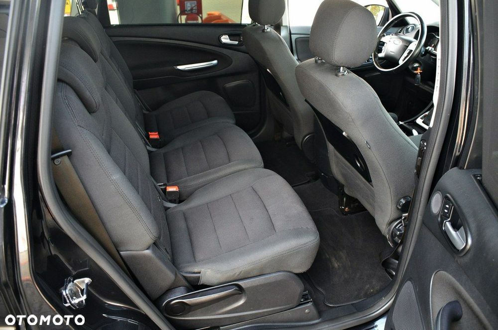 Ford S-Max - 15