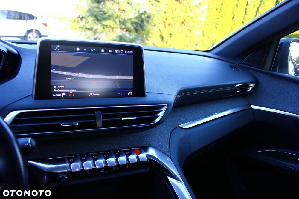 Peugeot 3008 1.5 BlueHDi GT Pack S&S EAT8 - 28