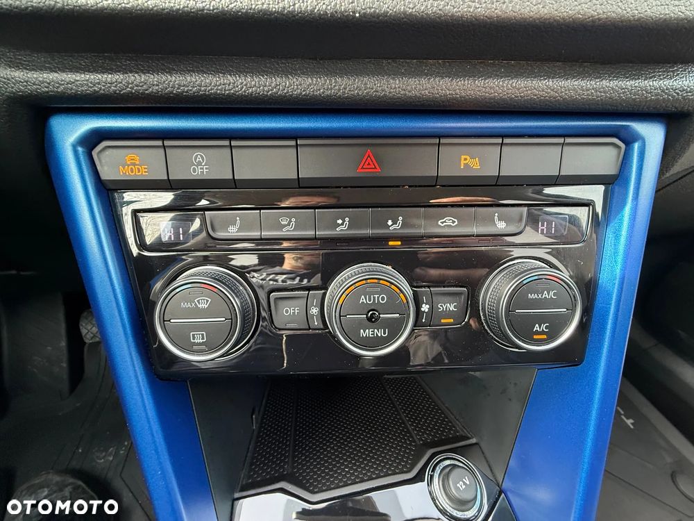 Volkswagen T-Roc 1.0 TSI OPF Style - 25