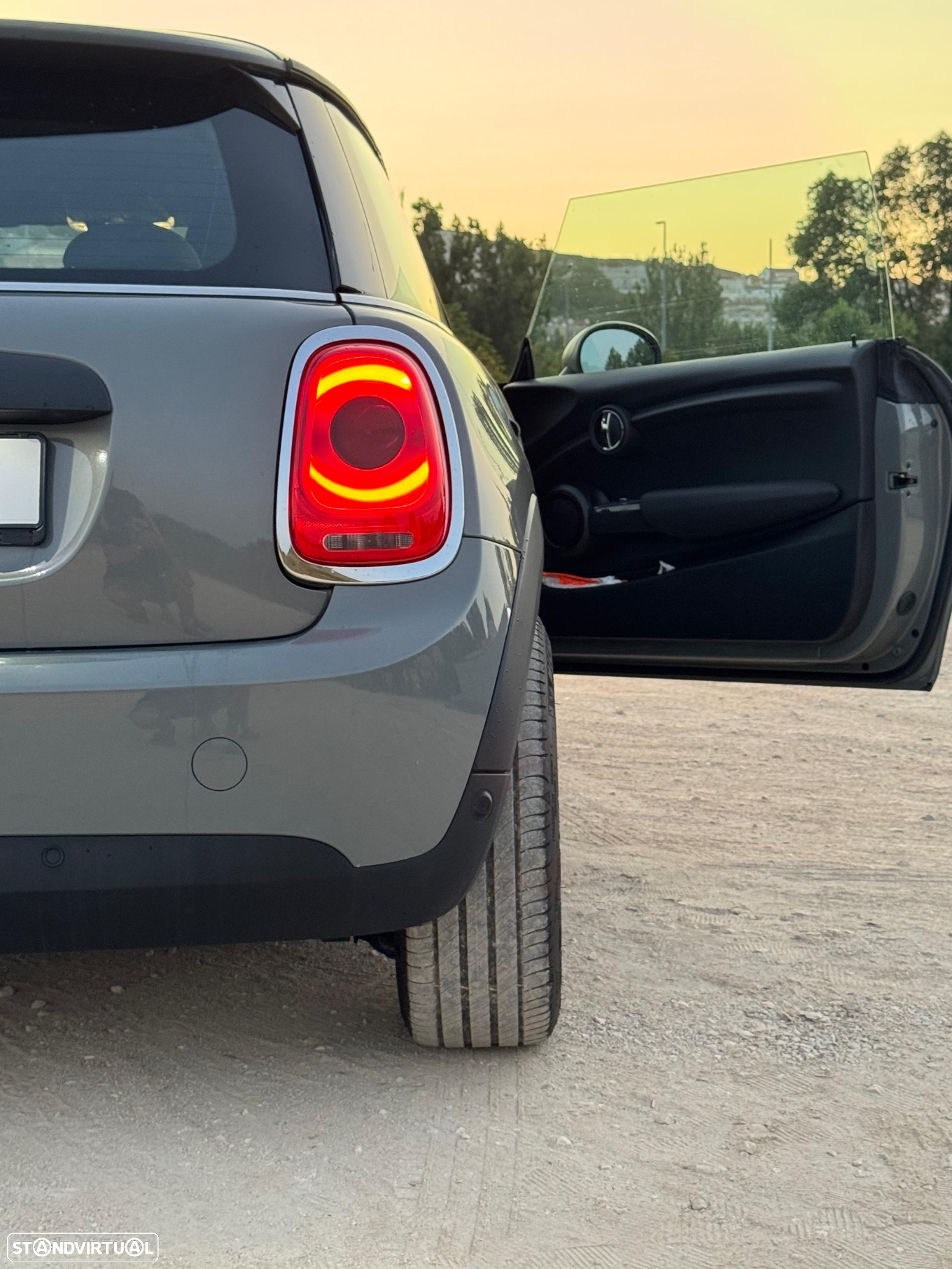 MINI 3 Portas One D - 3