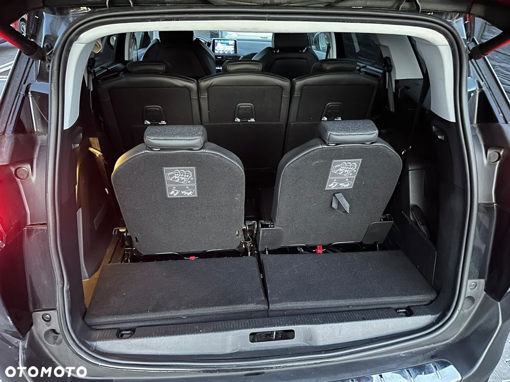 Peugeot 5008 BlueHDi 130 EAT8 Allure - 22