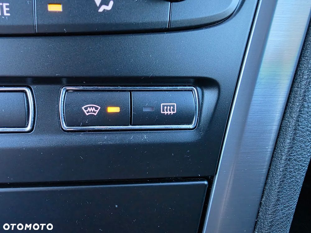 Ford Mondeo 1.6 Eco Boost Start-Stopp Titanium - 38