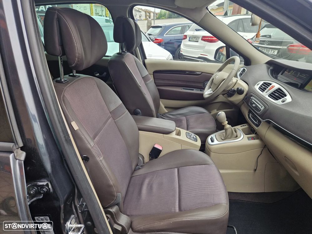 Renault Grand Scénic 1.5 dCi Bose Edition 7L - 11