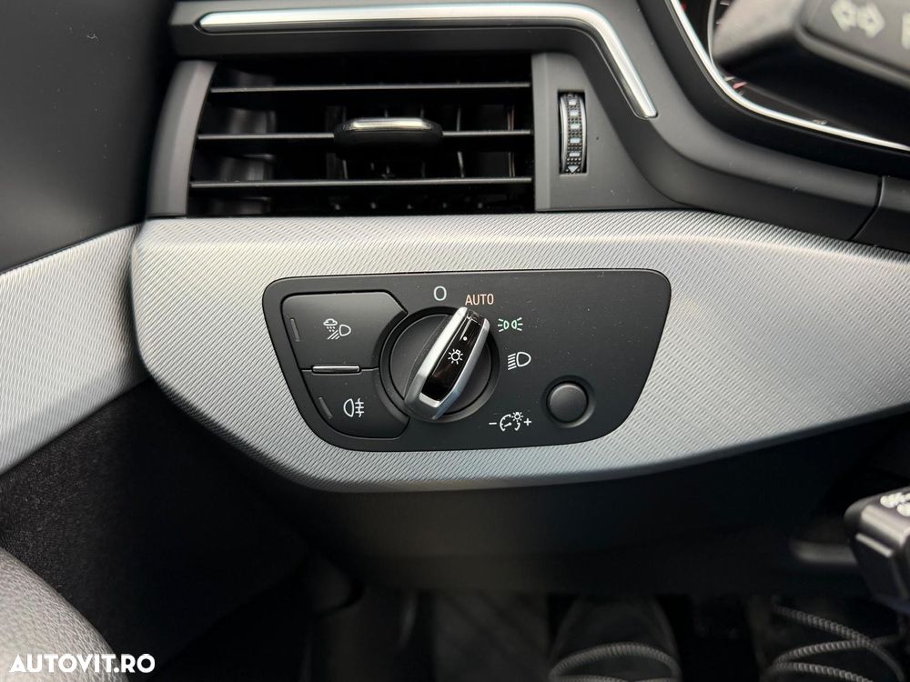 Audi A4 35 TDI S tronic sport - 32