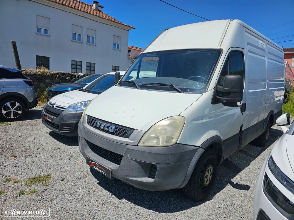 Iveco DAILY - 1