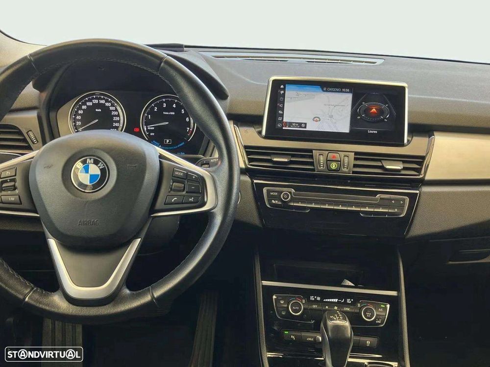 BMW 225xe Active Tourer Advantage - 10