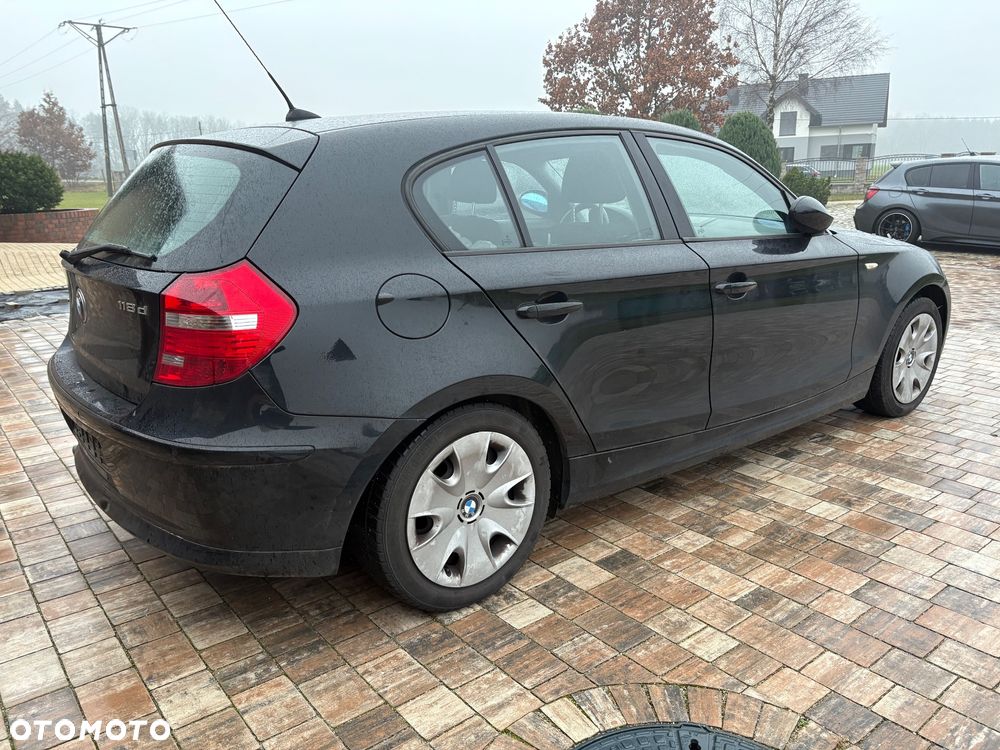 BMW Seria 1 118d DPF - 3