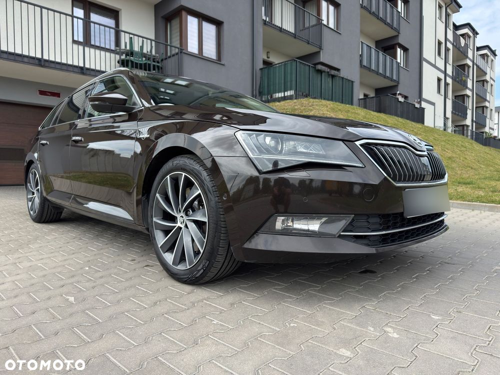 Skoda Superb 2.0 TSI 4x4 L&K DSG - 2