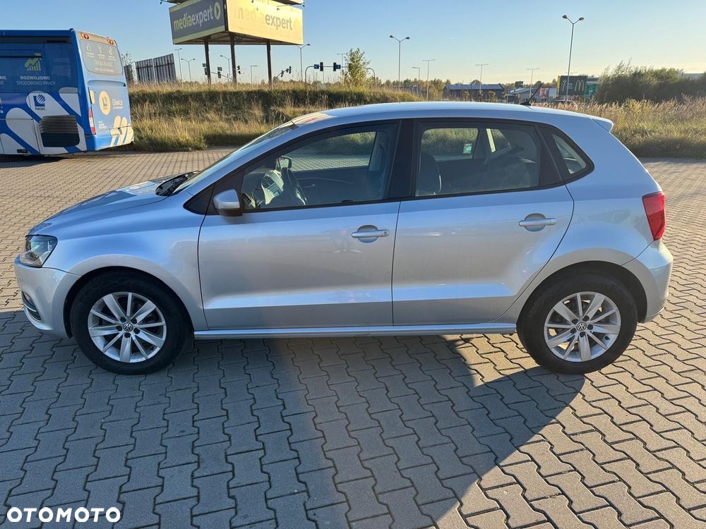 Volkswagen Polo 1.4 TDI (Blue Motion Technology) Comfortline - 4