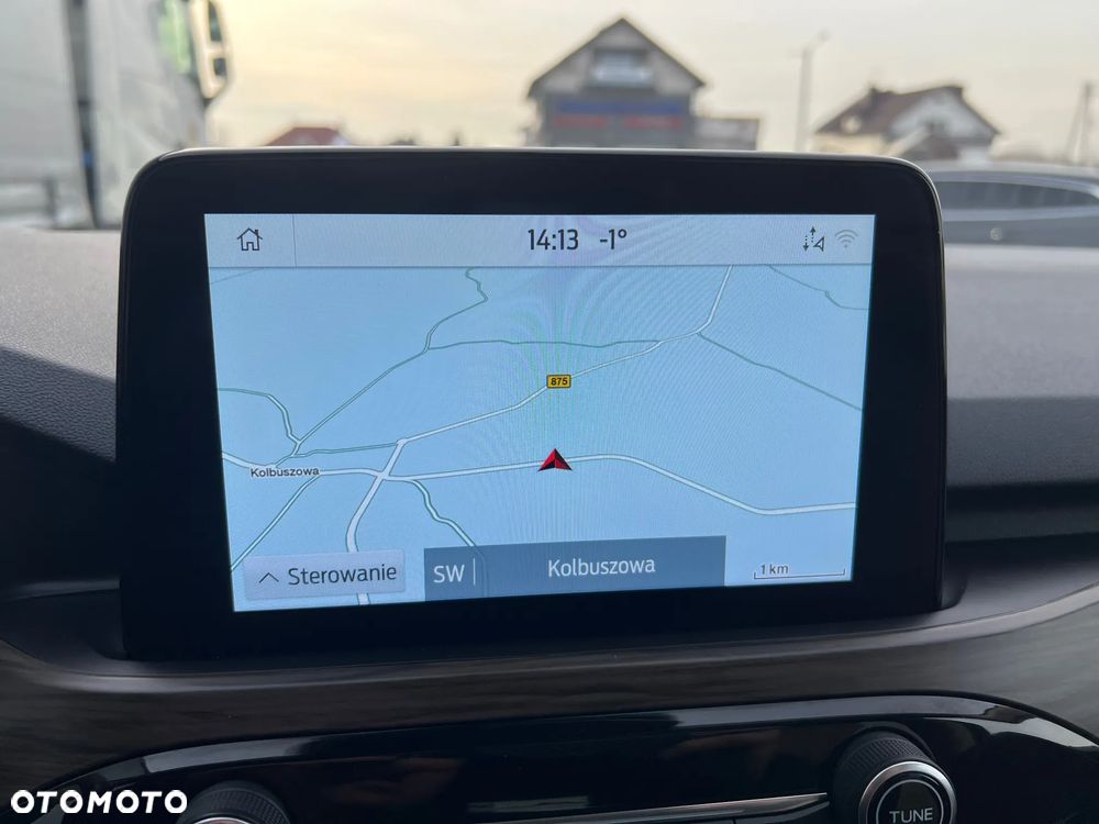 Ford Kuga 2.5 Duratec FHEV 4x4 TITANIUM - 12