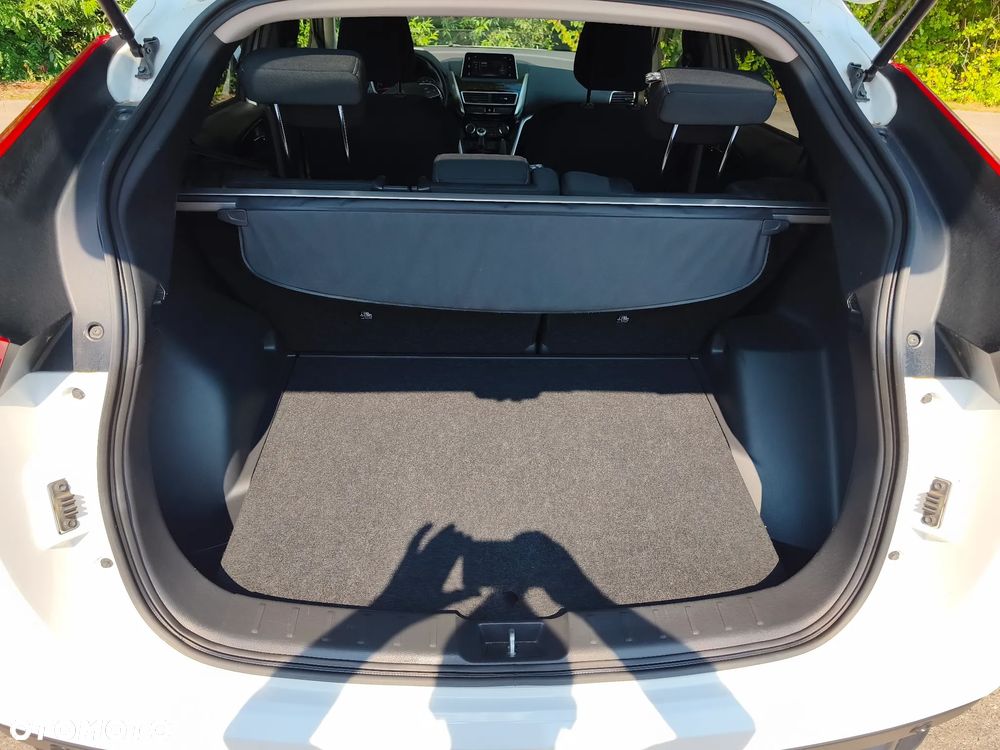 Mitsubishi Eclipse Cross 1.5 T Intense - 17