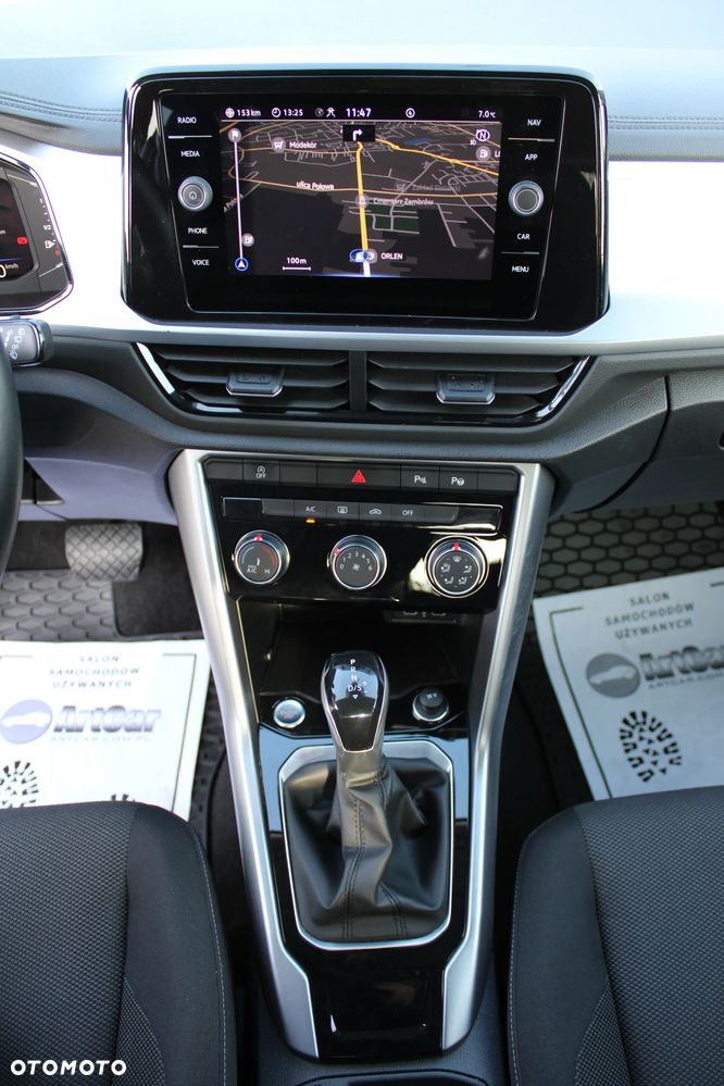 Volkswagen T-Roc 1.5 TSI Life DSG - 28