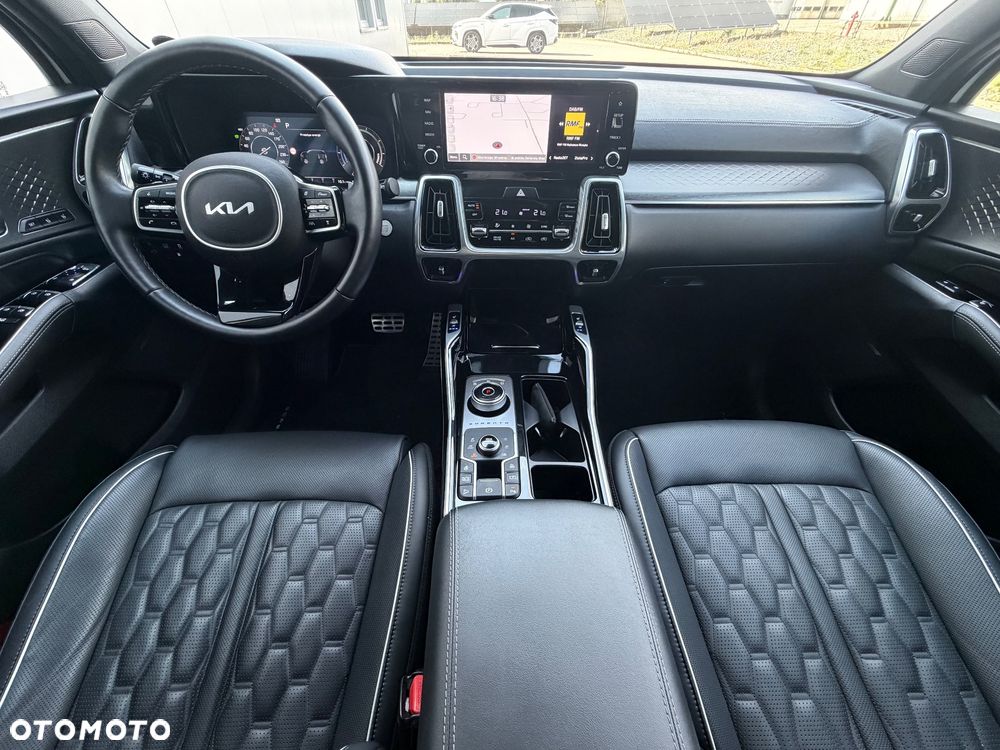 Kia Sorento - 26