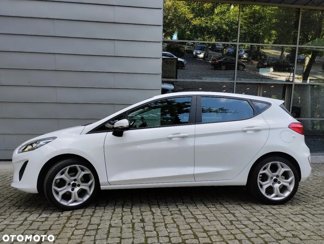 Ford Fiesta 1.1 S&S COOL&CONNECT - 12