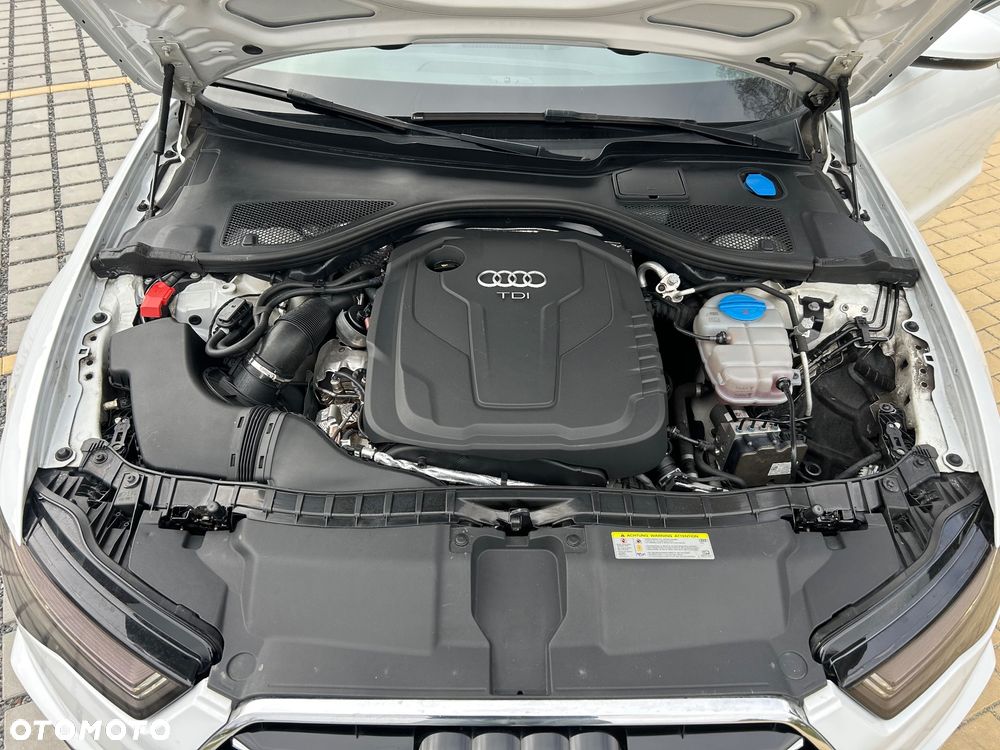 Audi A6 Avant 2.0 TDI Ultra DPF S tronic - 36