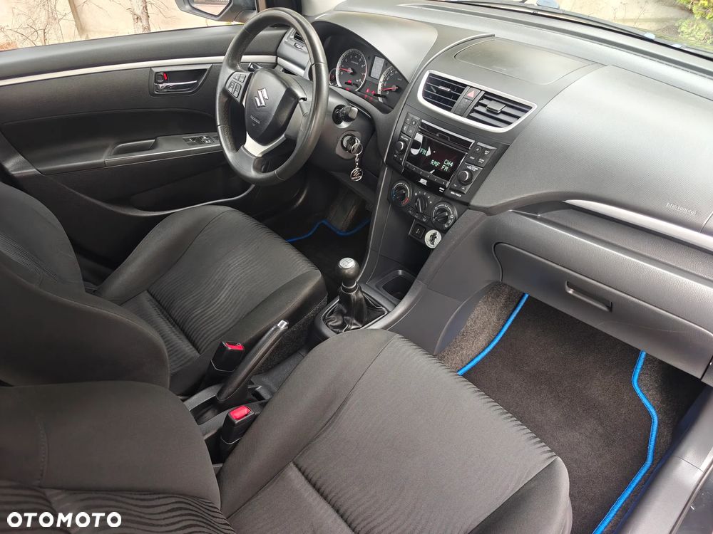 Suzuki Swift - 16