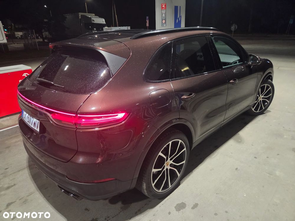 Porsche Cayenne Platinum Edition - 10