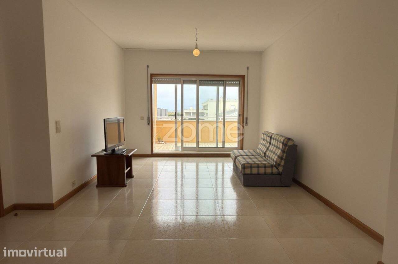 Apto T2|Terraço|2da Linha da Praia|Miramar| Arrendamento - Grande imagem: 3/31