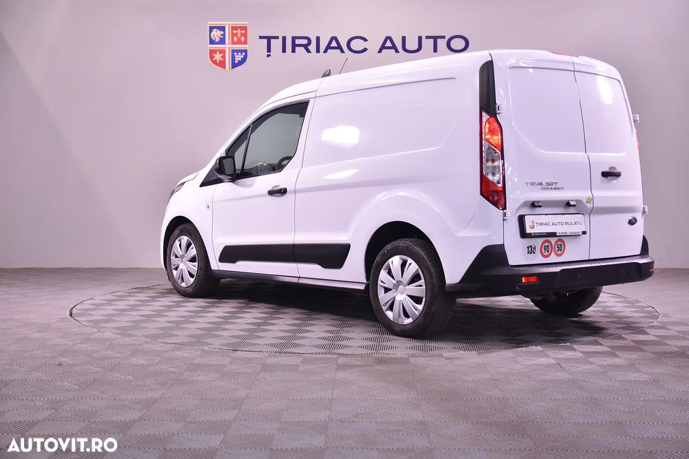 Ford Transit Connect - 3