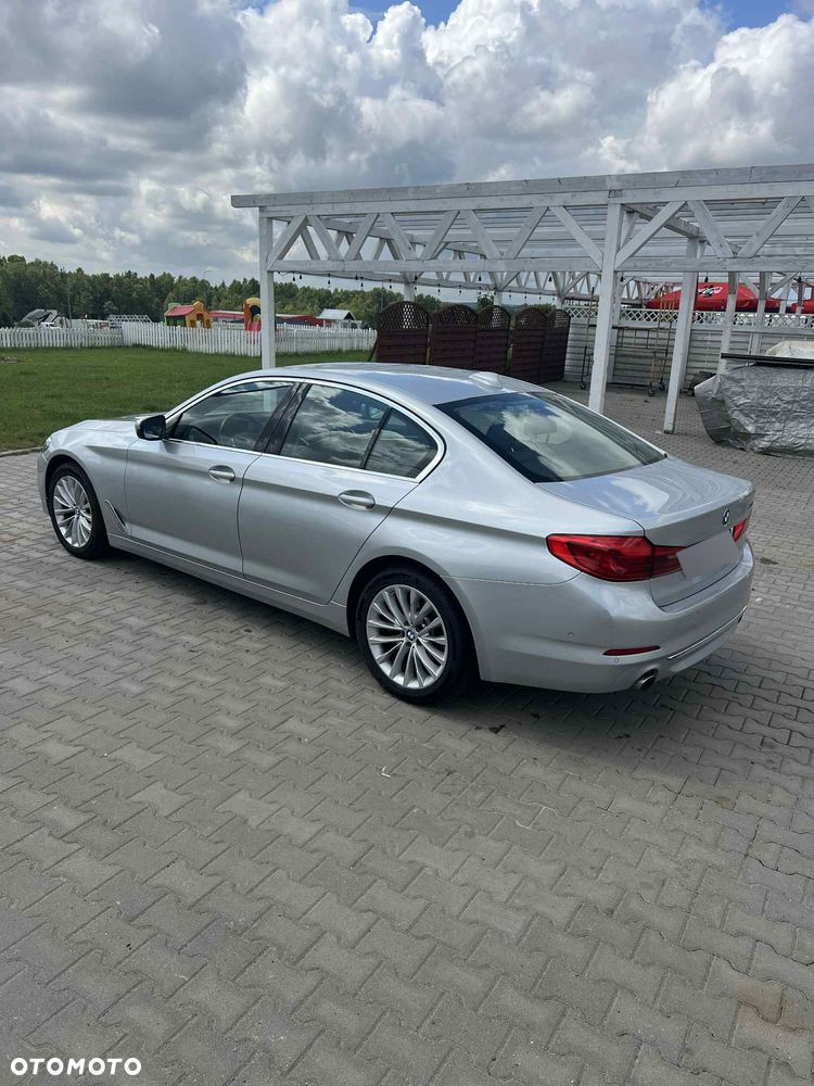 BMW Seria 5 520i GPF Luxury Line - 8