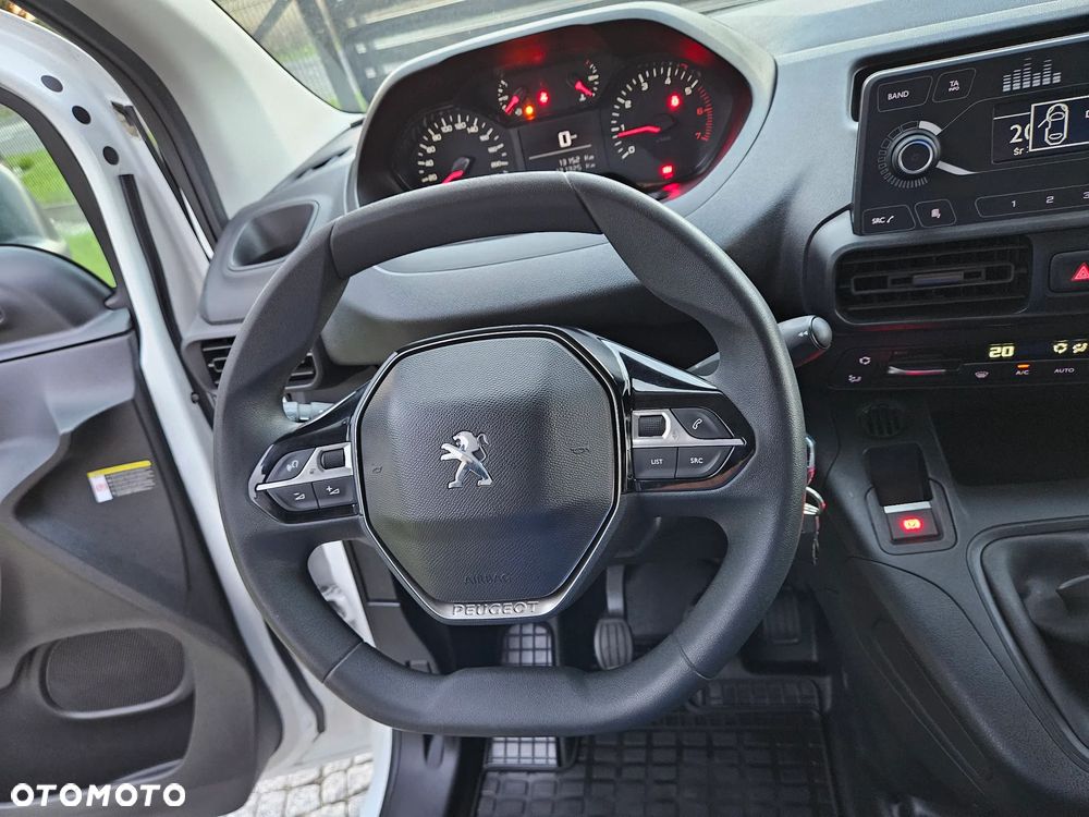 Peugeot *PARTNER*L2H1* - 18