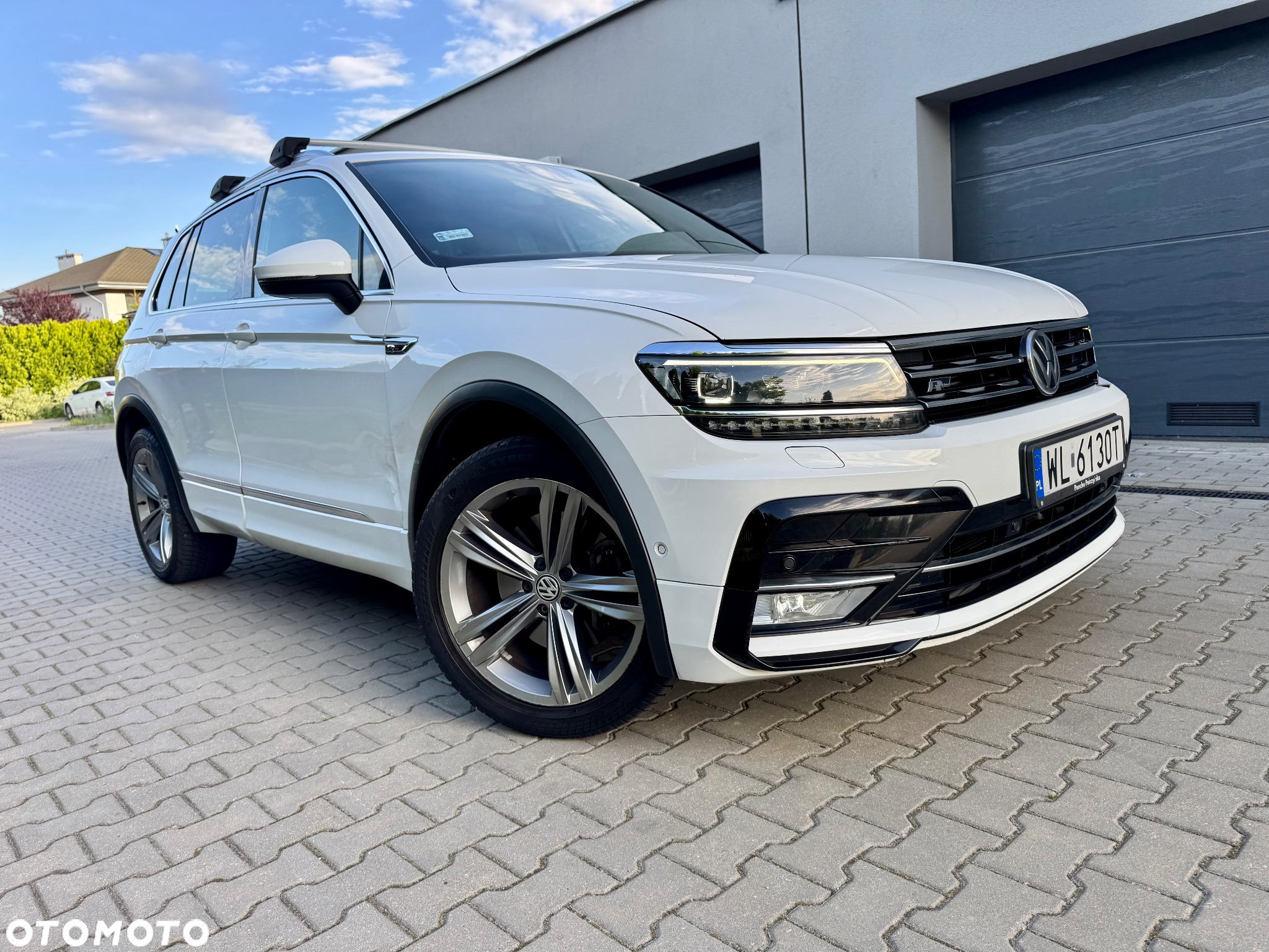Volkswagen Tiguan 2.0 TSI 4Mot Perfectline R-Style DSG - 11