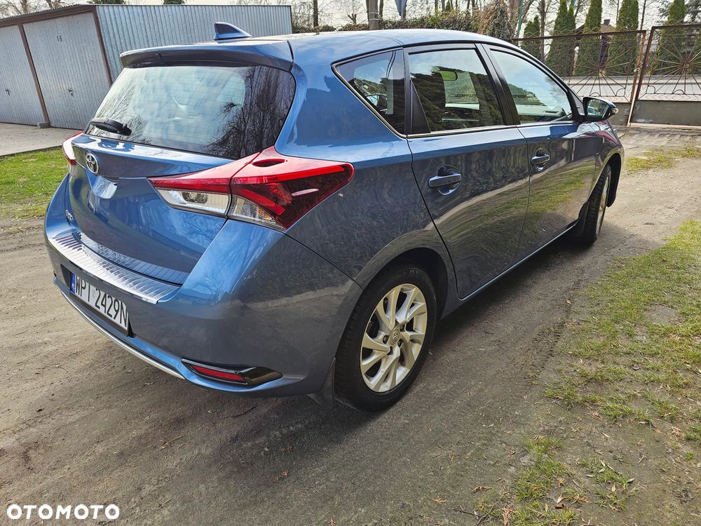 Toyota Auris 1.6 Active - 15