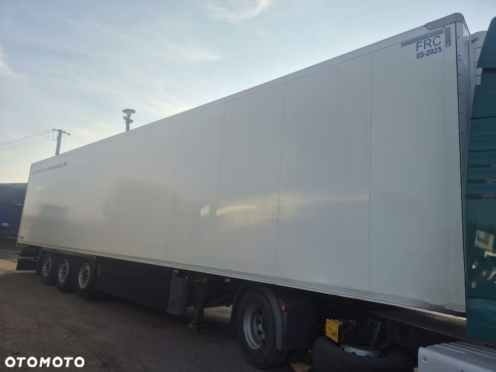 Schmitz Cargobull Chłodnia naczepa paleciarka agregat Carrier Vector - 5