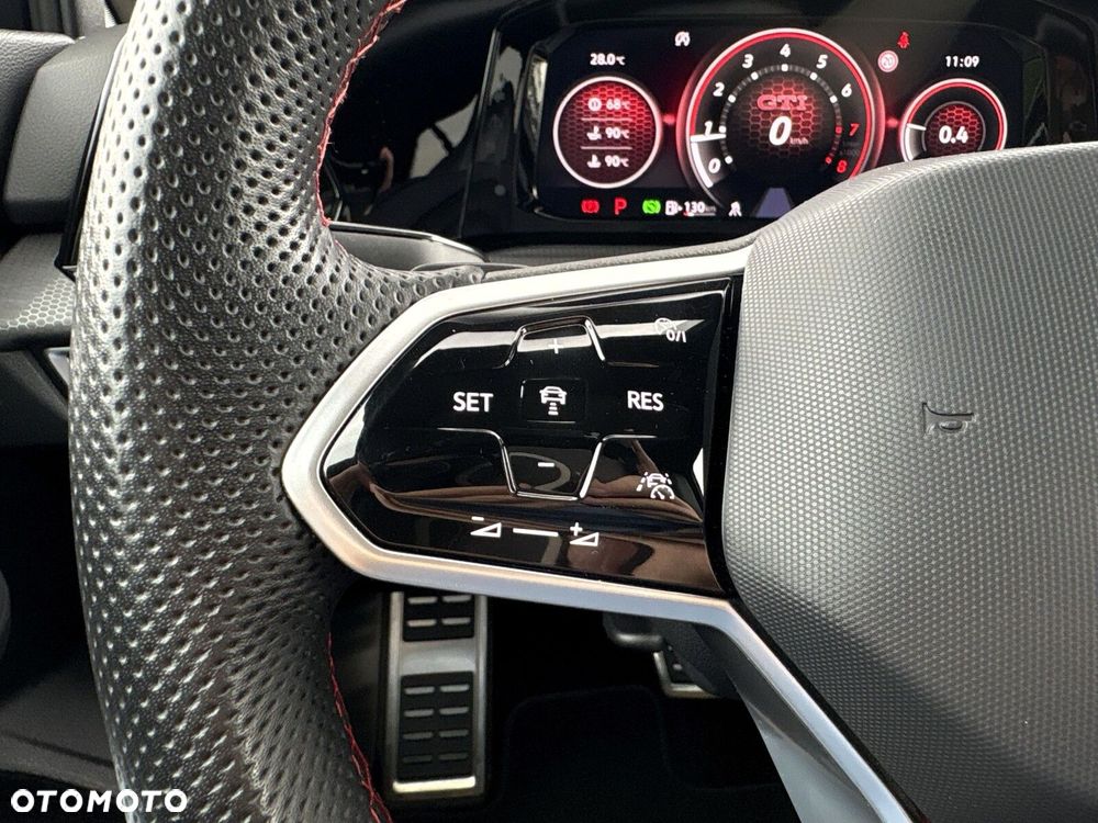 Volkswagen Golf 2.0 TSI GTI DSG - 18