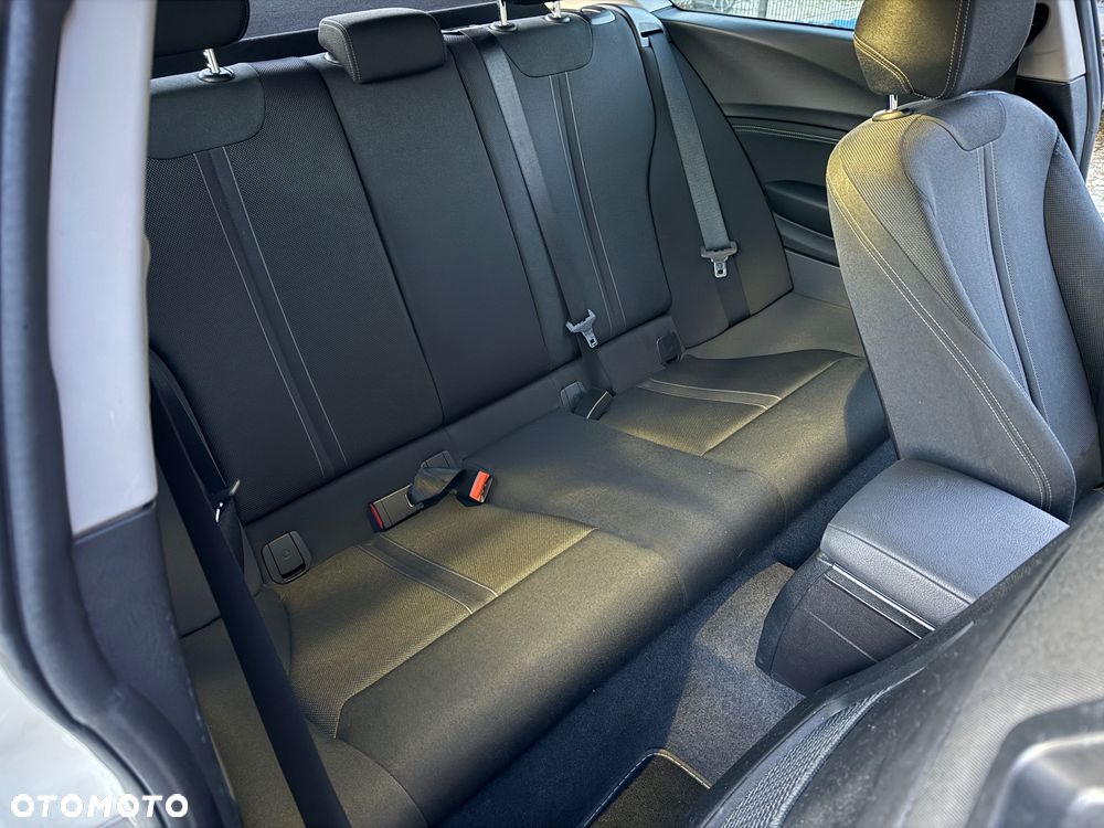 BMW Seria 1 116d EfficientDynamics Edition Sport Line - 25