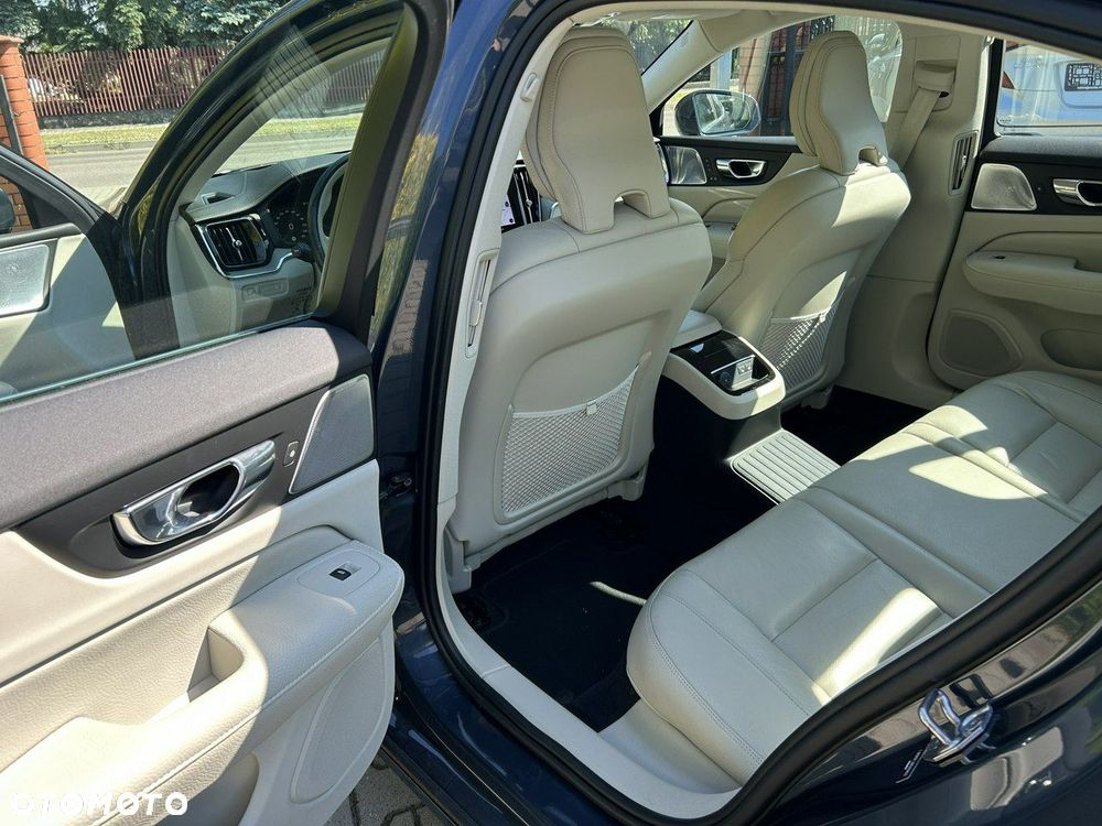 Volvo S60 - 21