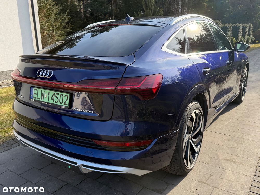 Audi e-tron Sportback - 4