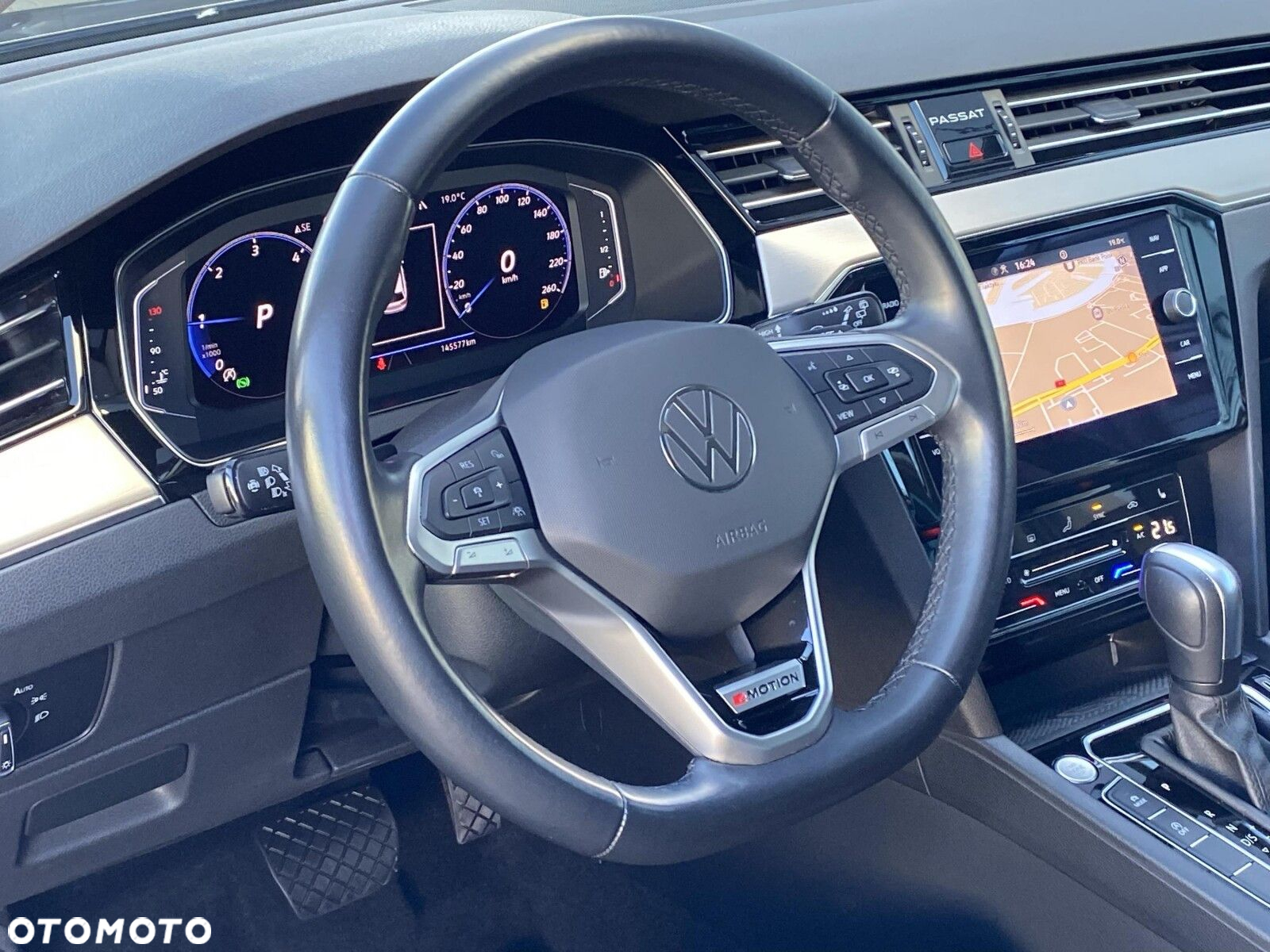 Volkswagen Passat 2.0 TDI 4Mot Elegance DSG - 19