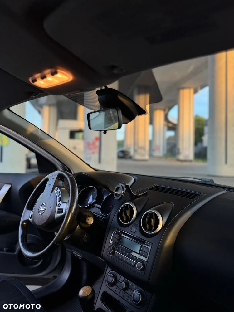 Nissan Qashqai - 12